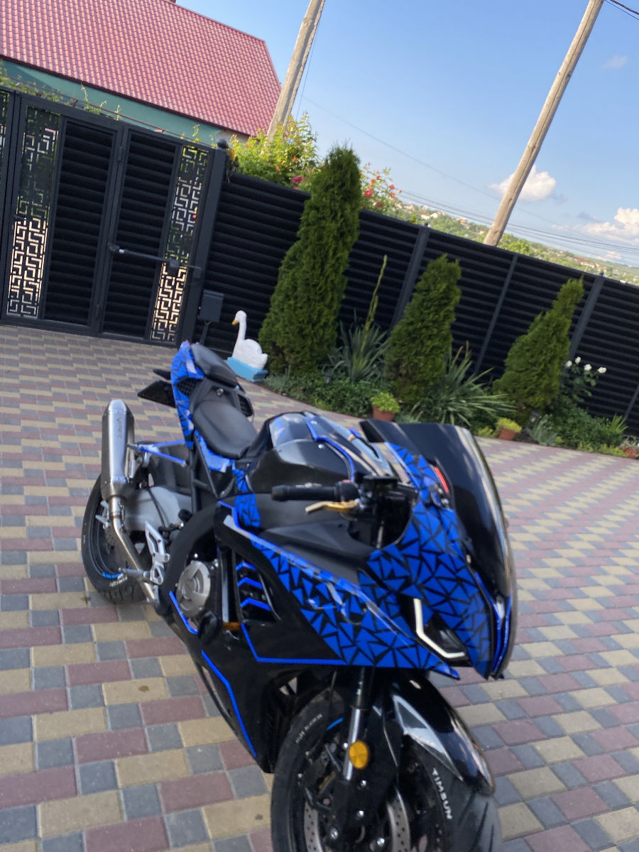 BMW S1000RR 2025