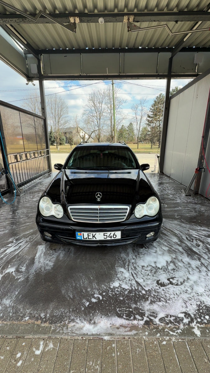 Mercedes C-Class 2004