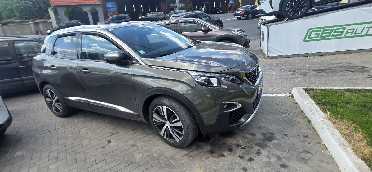 Peugeot 3008 2020