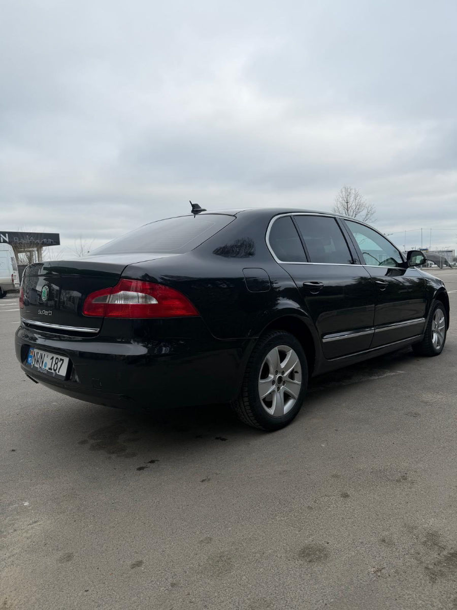 Skoda Superb 2009