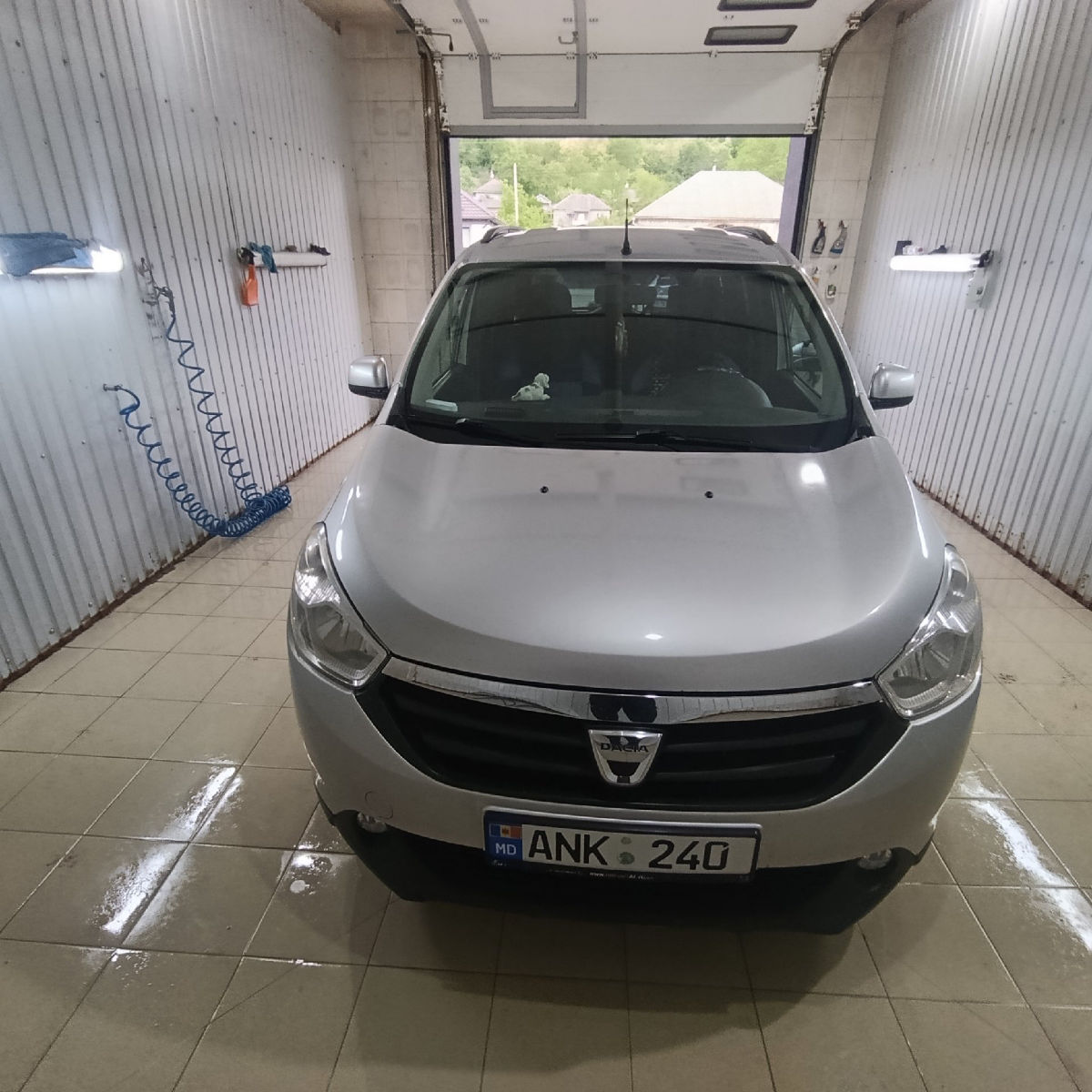 Dacia Lodgy 2012