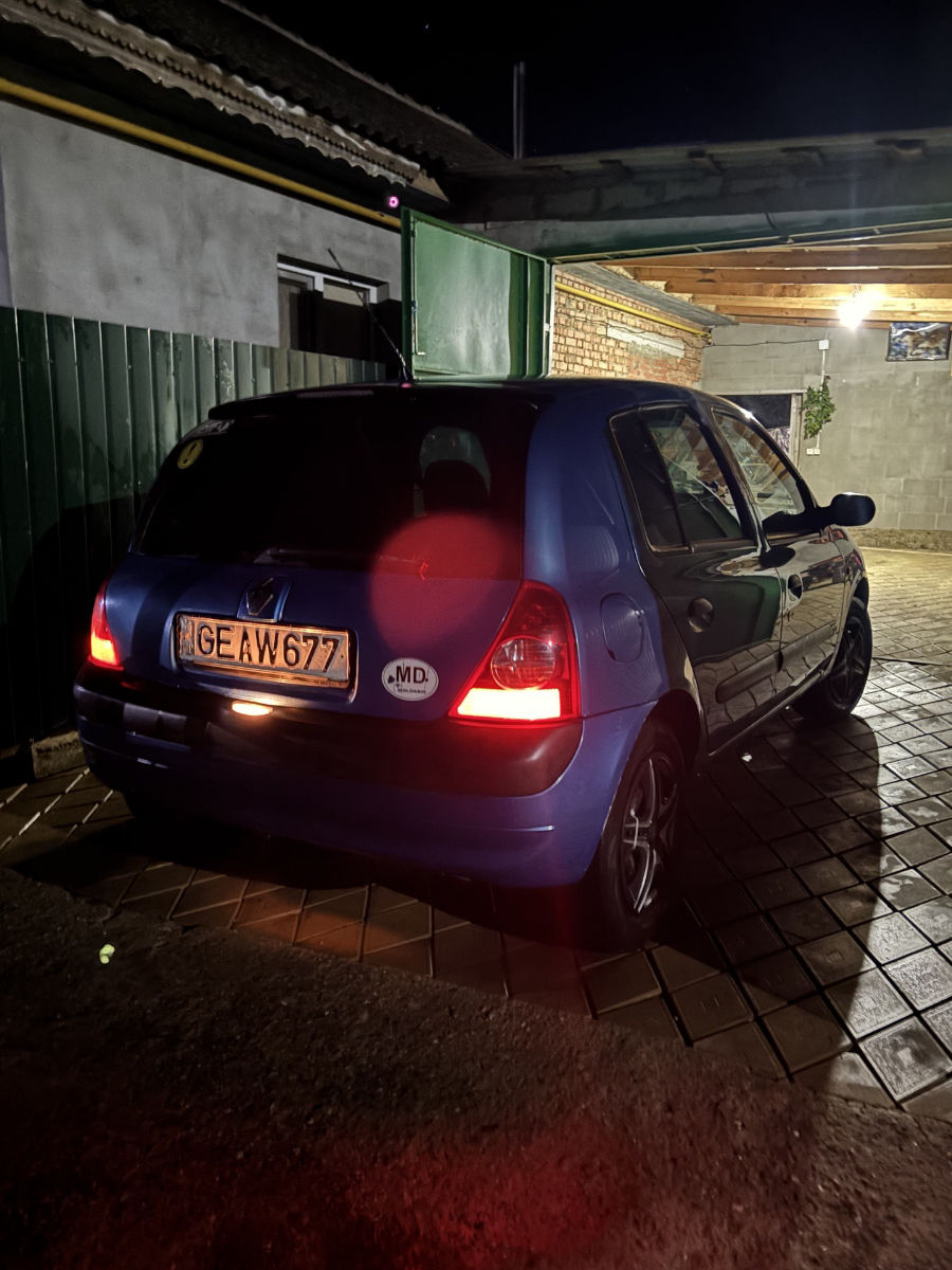 Renault Clio 2002