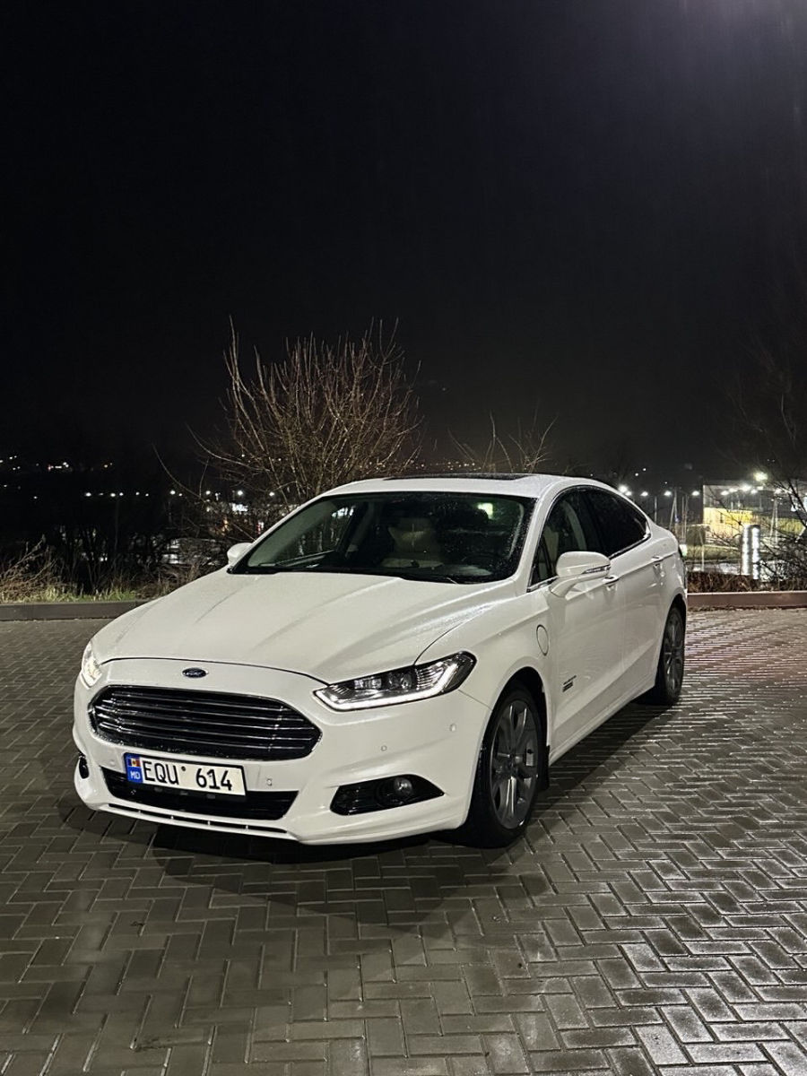 Ford Fusion 2015