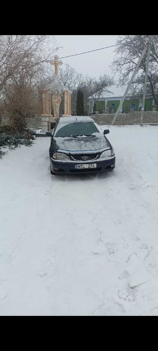 Toyota Avensis 2001