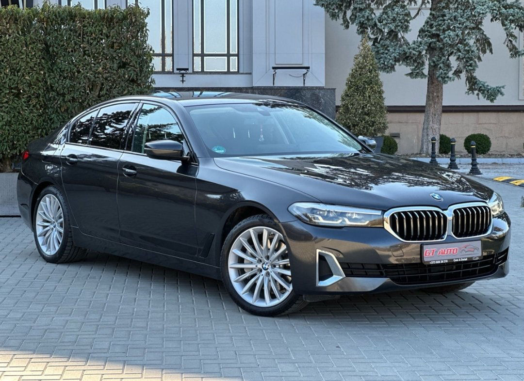 BMW 5 Series 2020