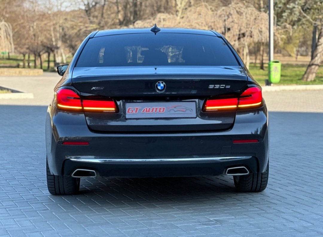 BMW 5 Series 2020