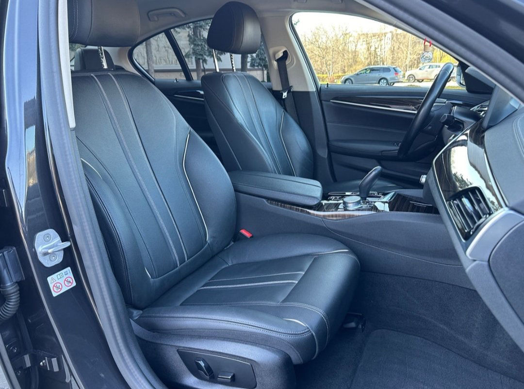 BMW 5 Series 2020