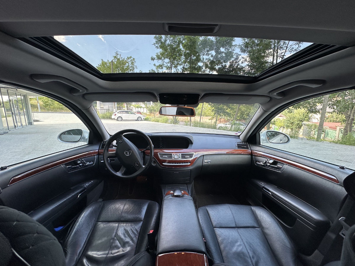 Mercedes S-Class 2008