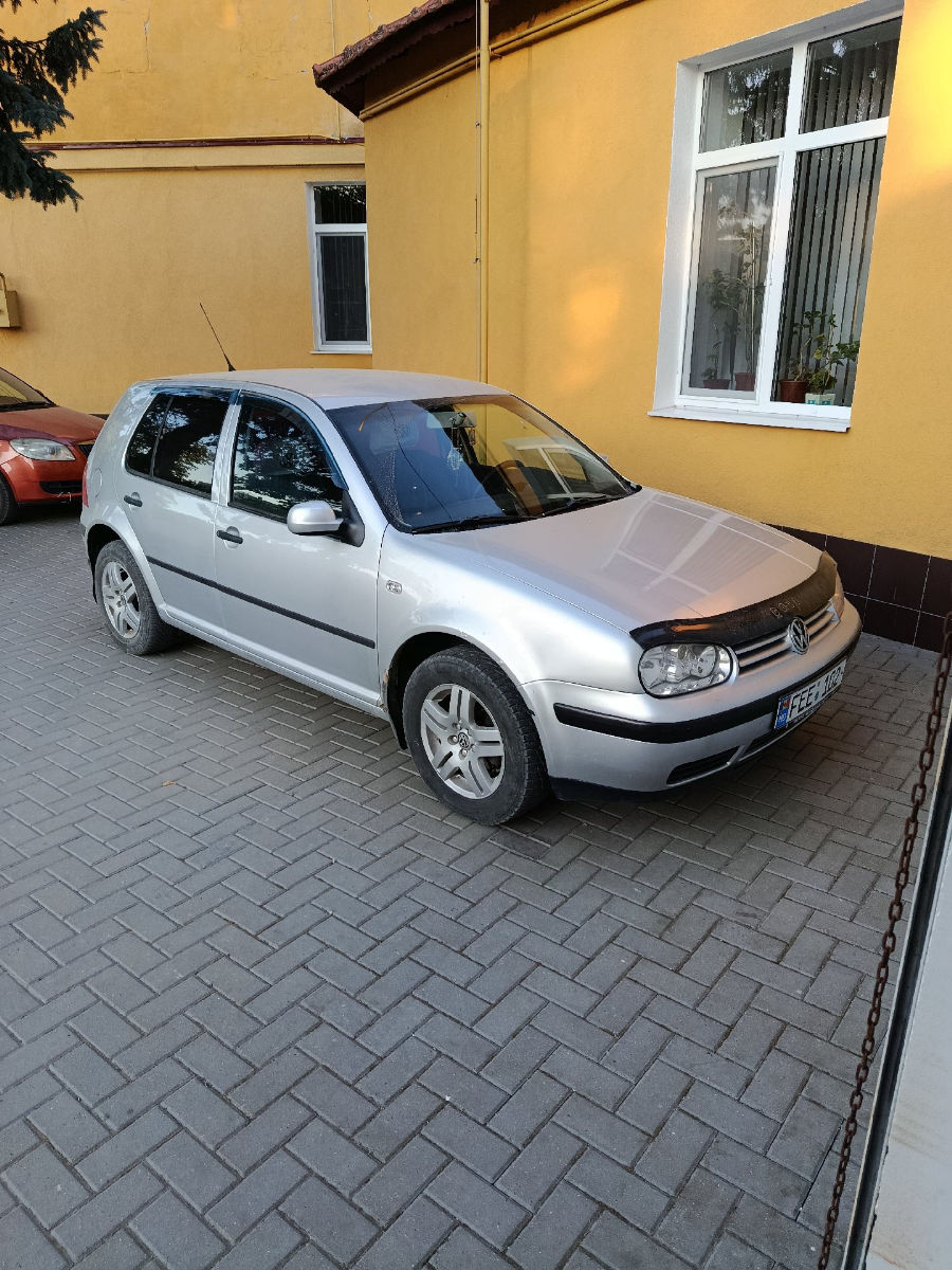 Volkswagen Golf 2001
