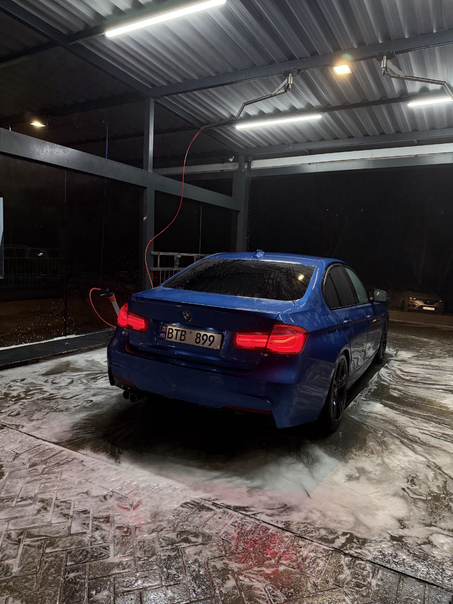 BMW 3 Series 2016