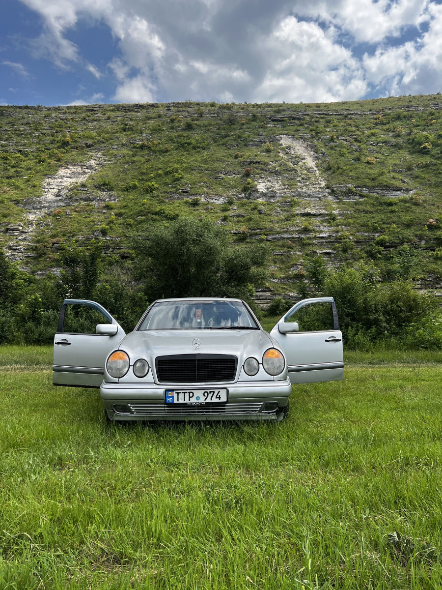 Mercedes W210 1996
