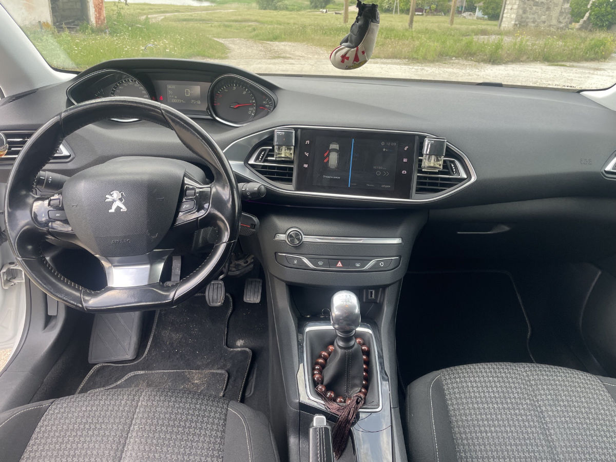 Peugeot 308 2018