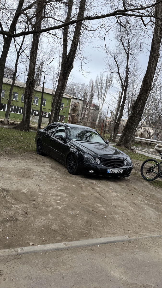 Mercedes E-Class 2008