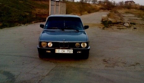 BMW 5 Series 1985