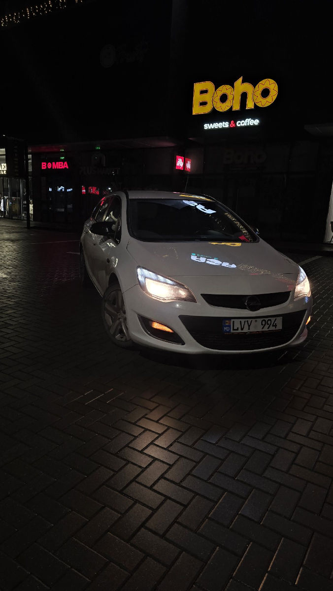 Opel Astra 2013
