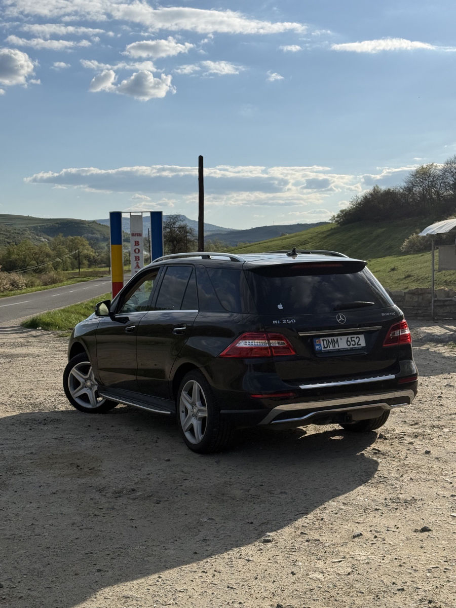 Mercedes M-Class 2015