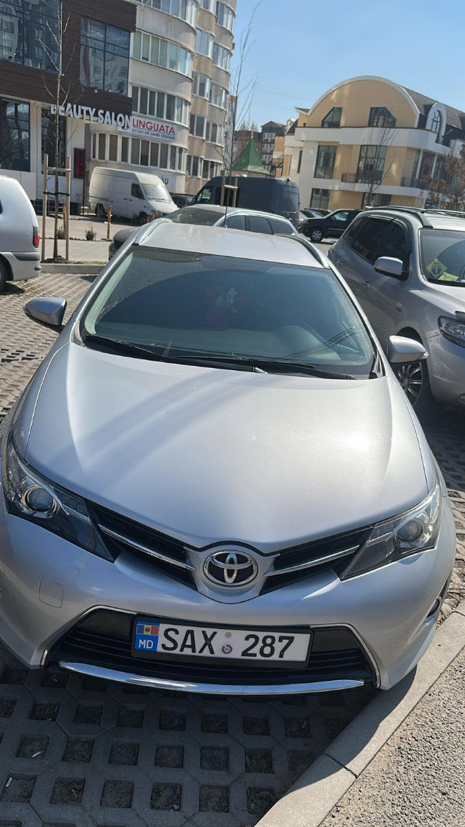 Toyota Auris 2013
