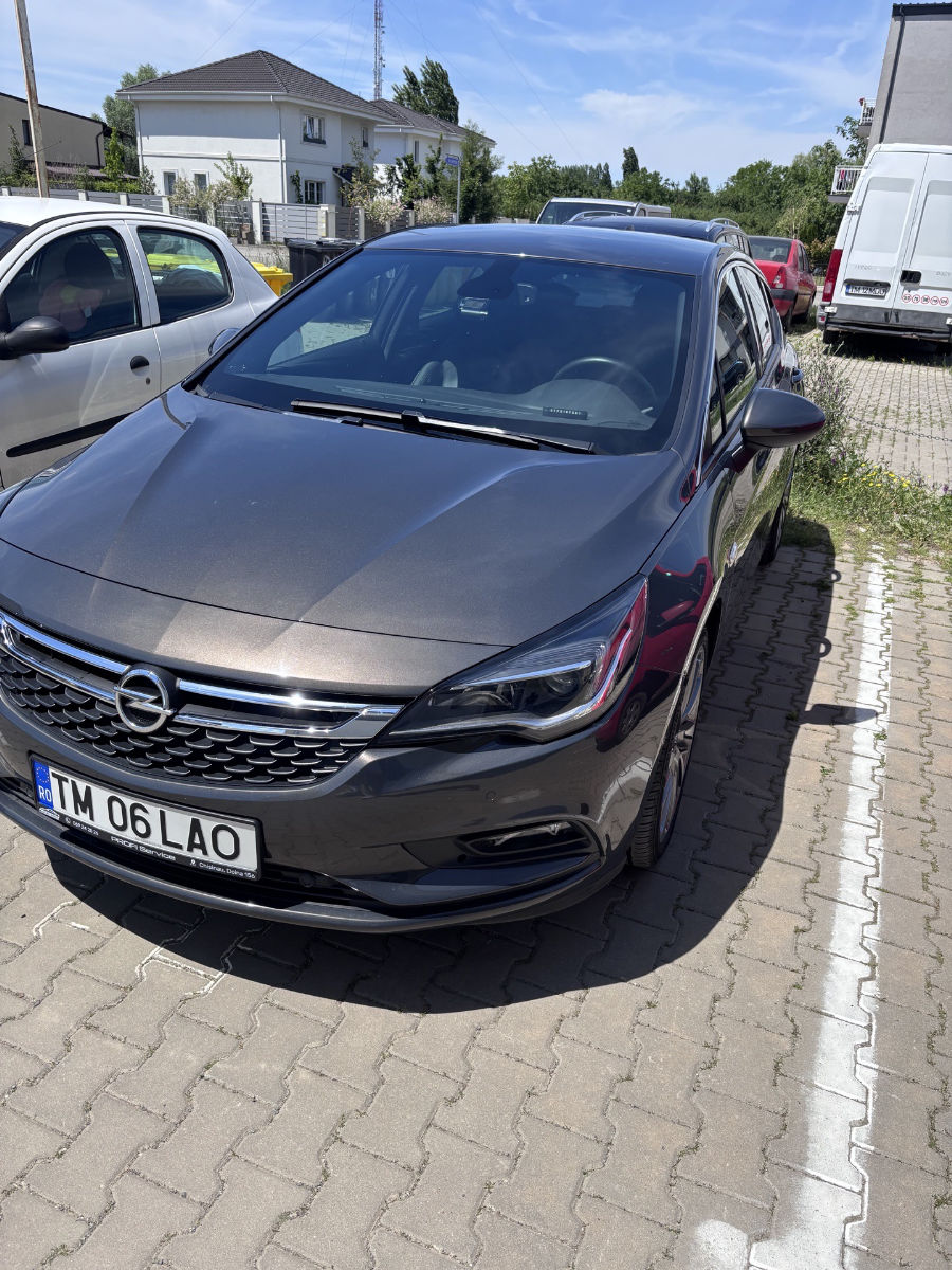 Opel Astra 2016