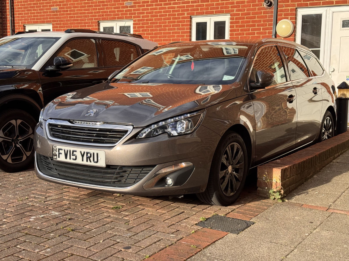 Peugeot 308 2015