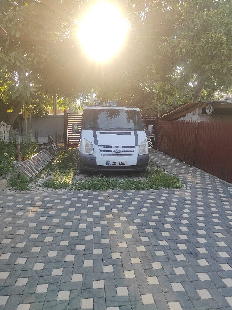 Ford Transit 2010