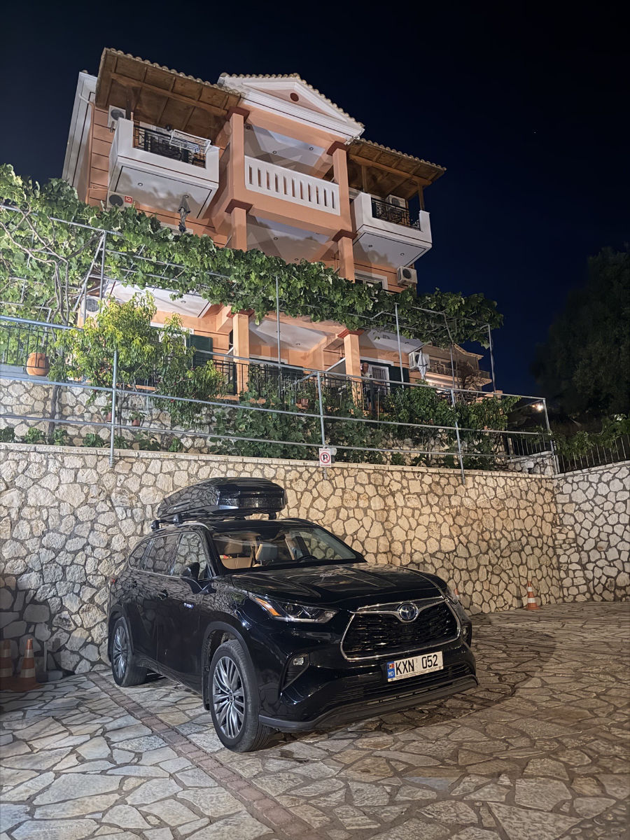 Toyota Highlander 2021
