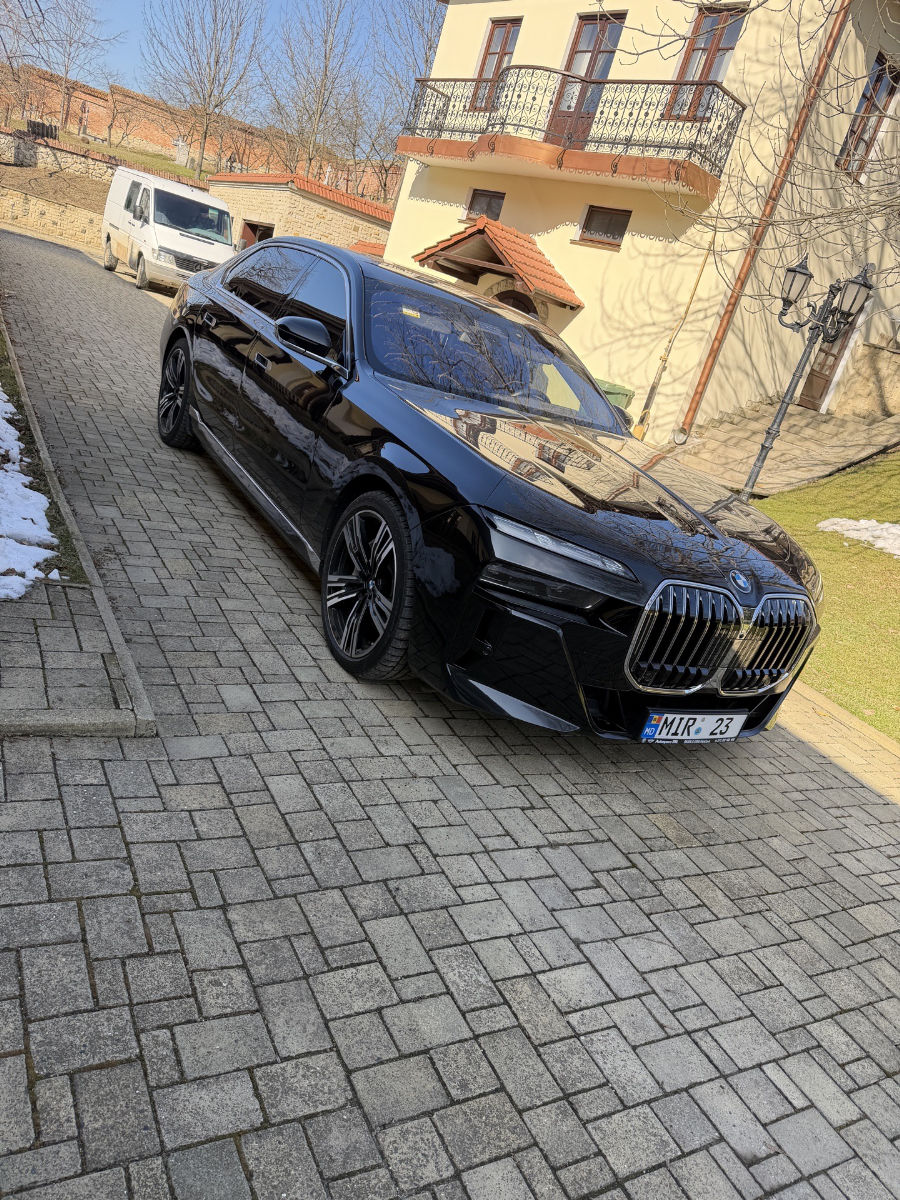 BMW 7 Series 2024