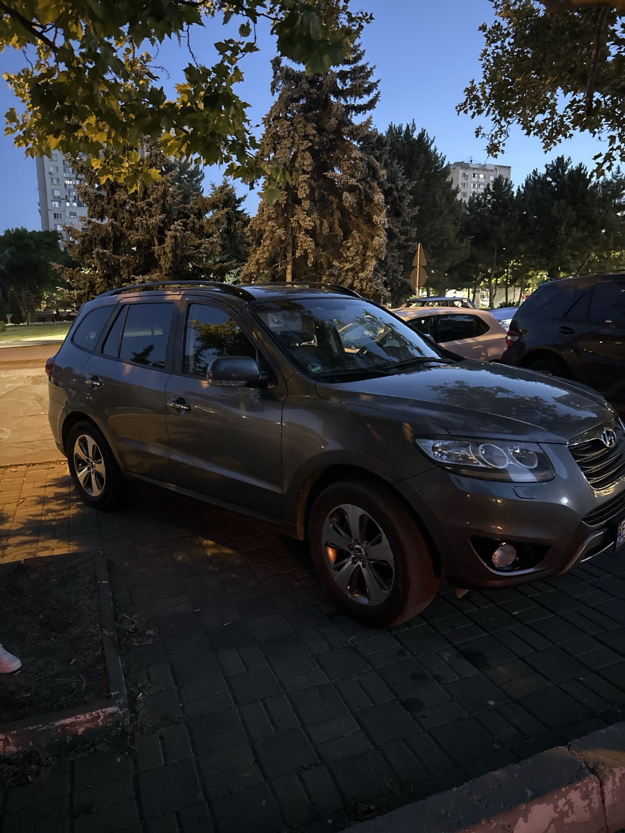 Hyundai Santa Fe 2012