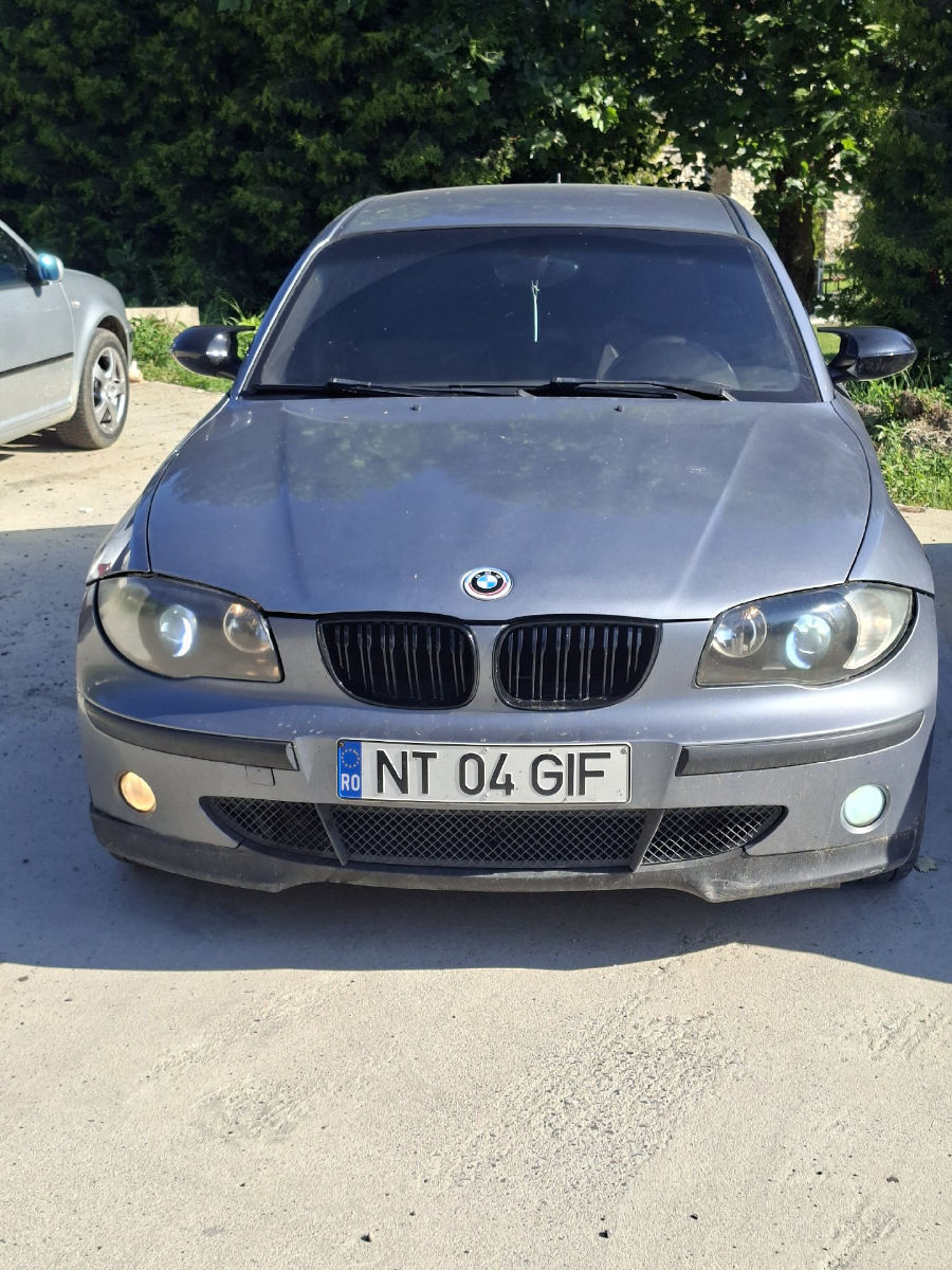 BMW 1 Series 2005