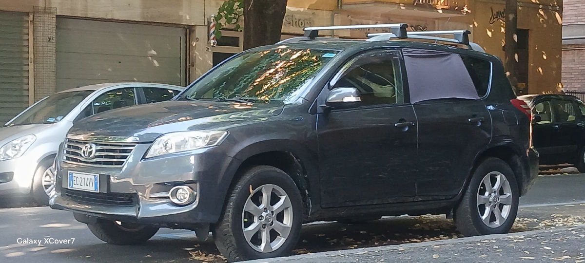 Toyota RAV4 2010