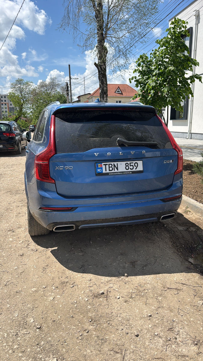 Volvo XC90 2019