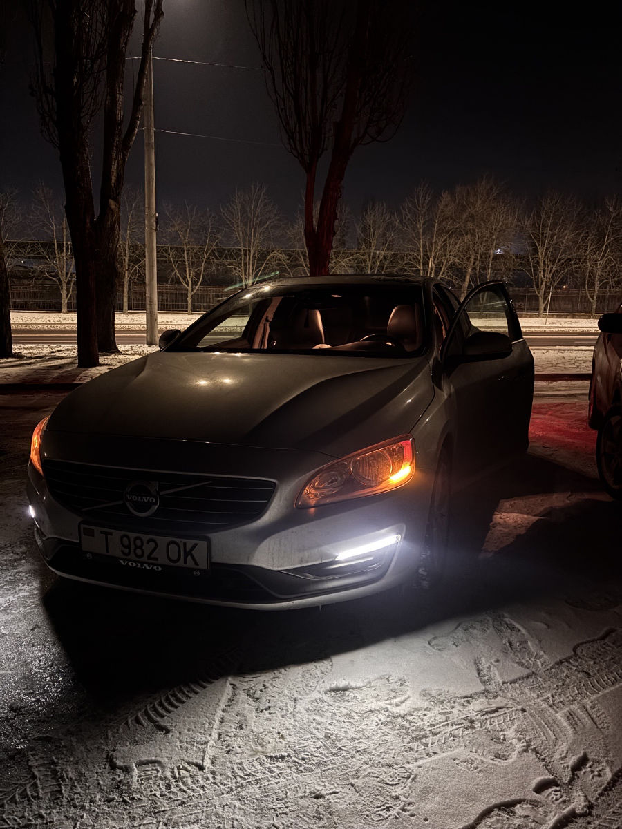 Volvo S60 2015