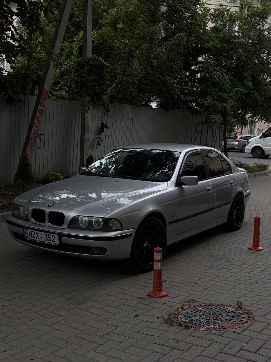 BMW 5 Series 1999