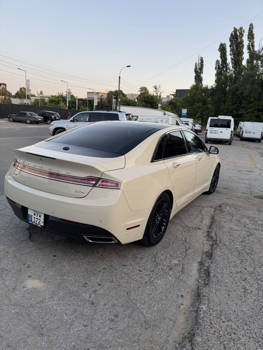Lincoln MKZ