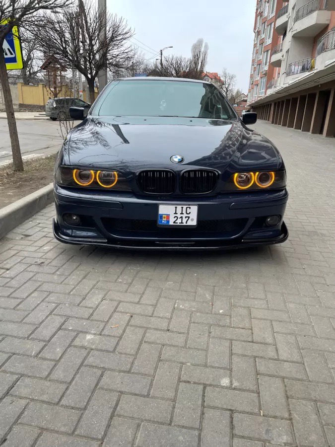 BMW 5 Series 2000