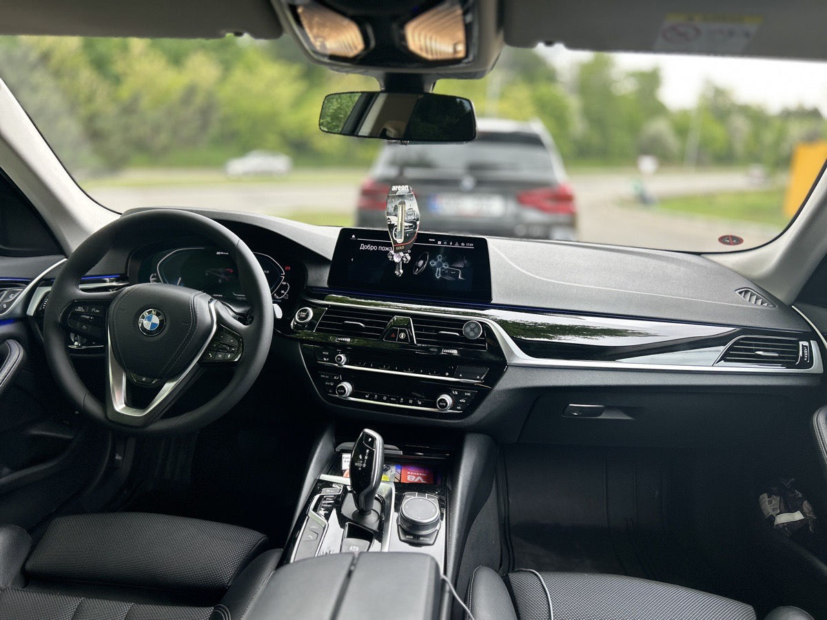 BMW 5 Series 2020