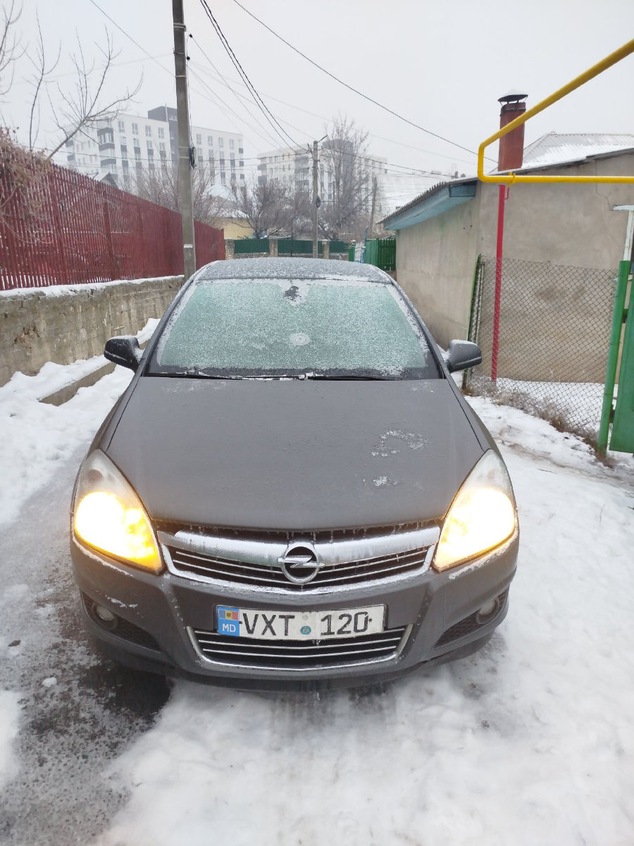 Opel Astra 2009