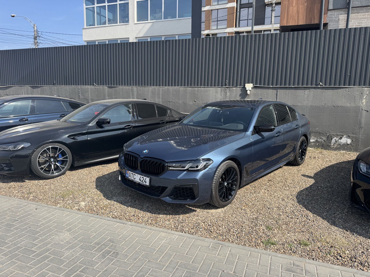 BMW 5 Series 2023