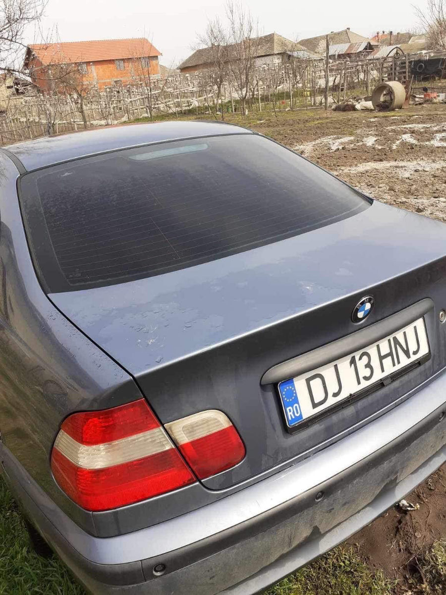 BMW 3 Series 2005