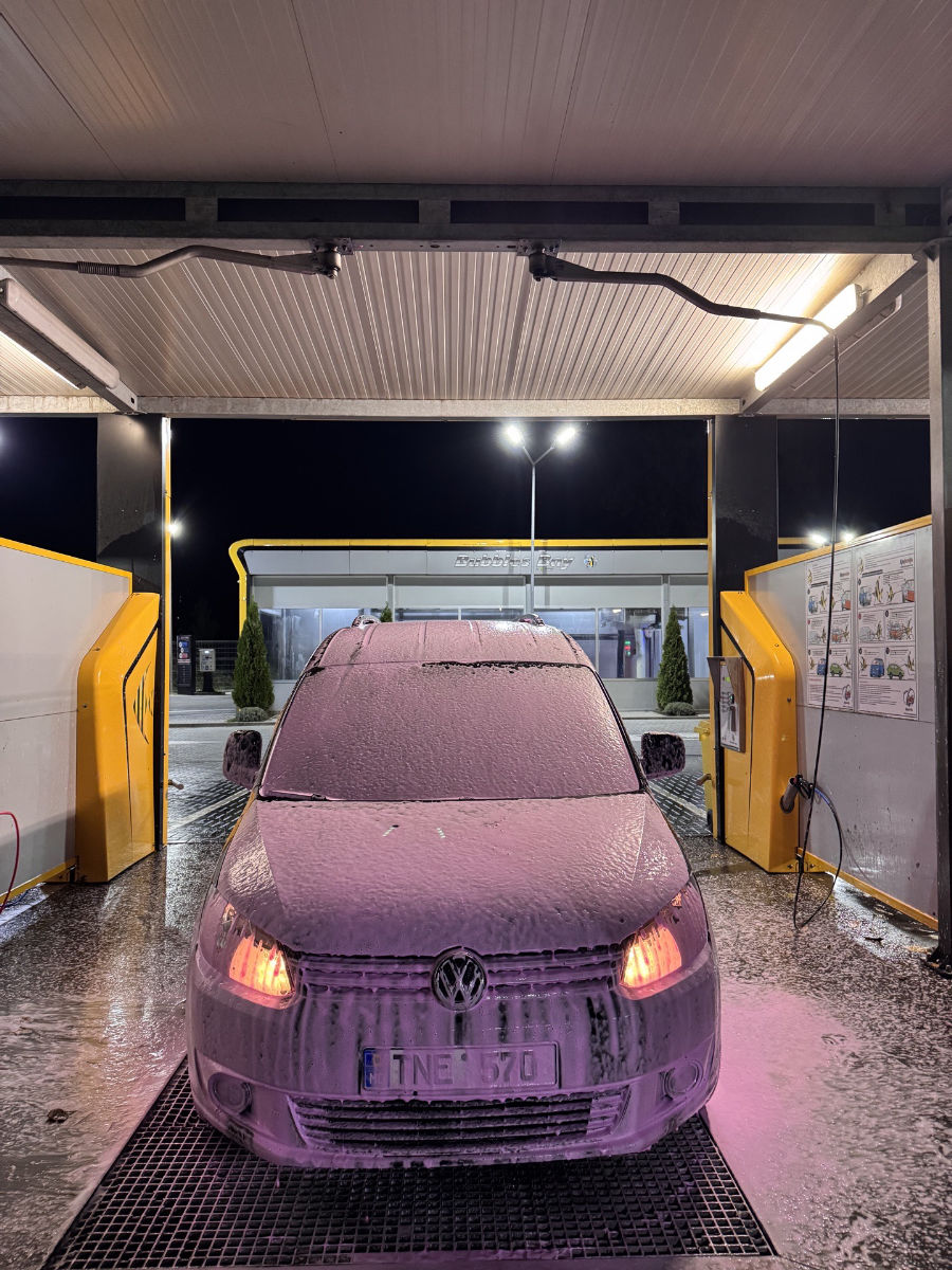 Volkswagen Caddy 2011