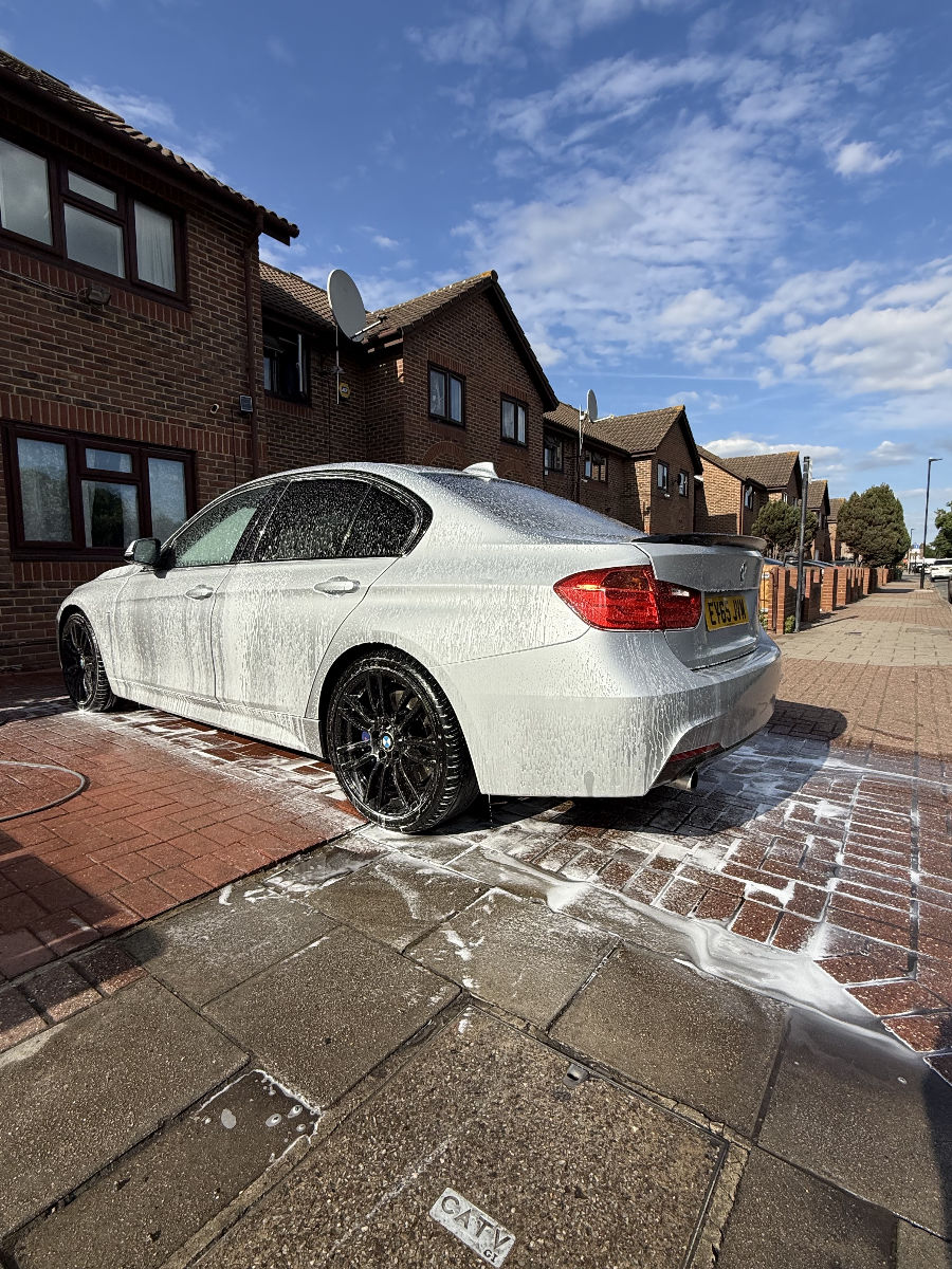 BMW 3 Series 2015