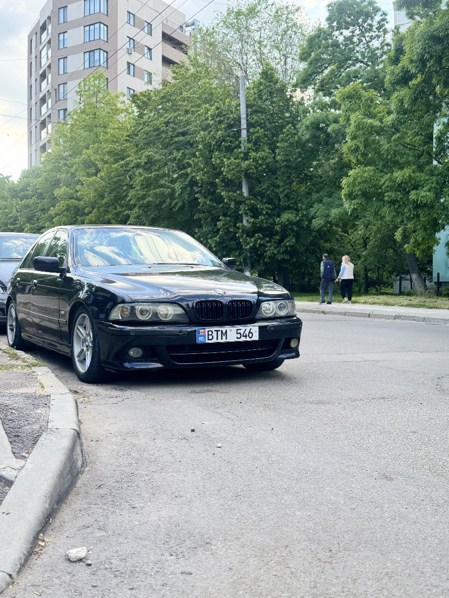 BMW 5 Series 2003
