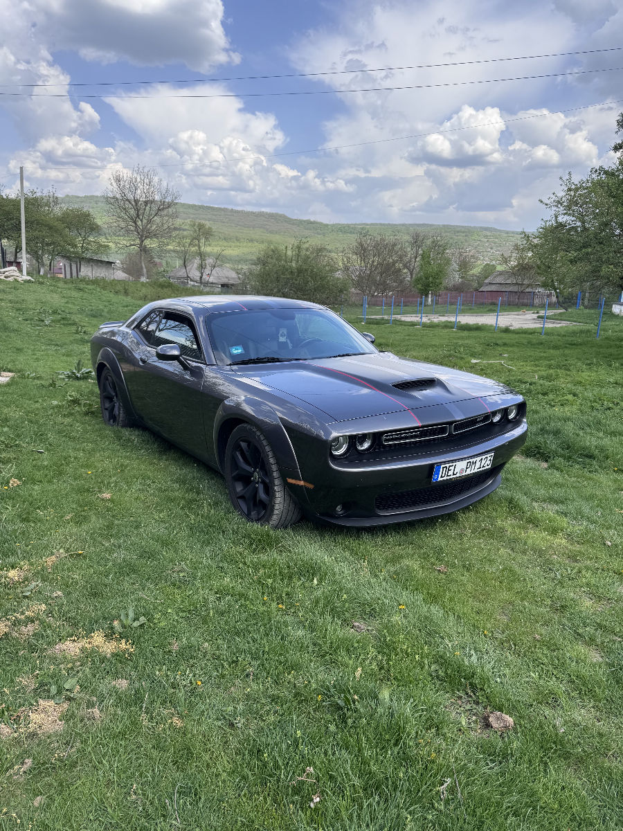 Dodge Challenger 2020
