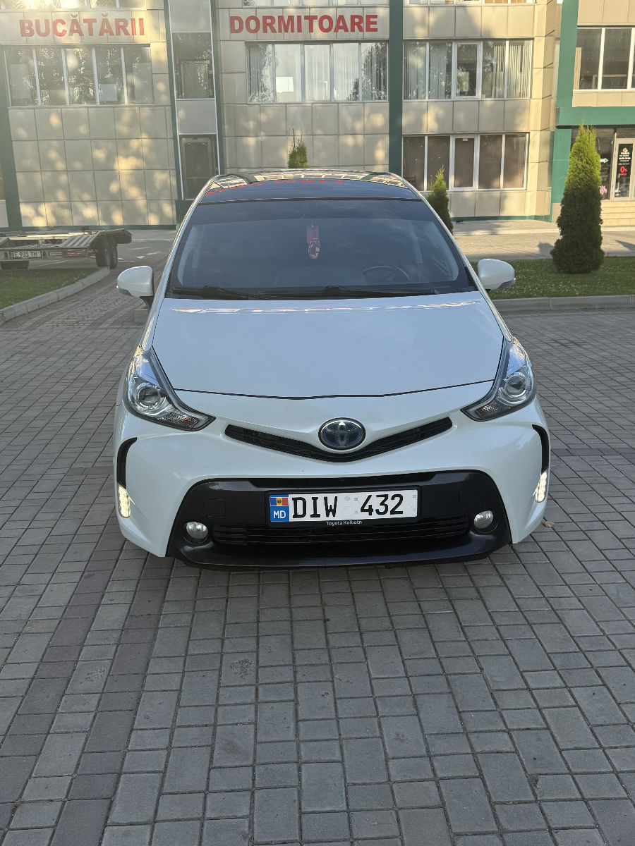 Toyota Prius+