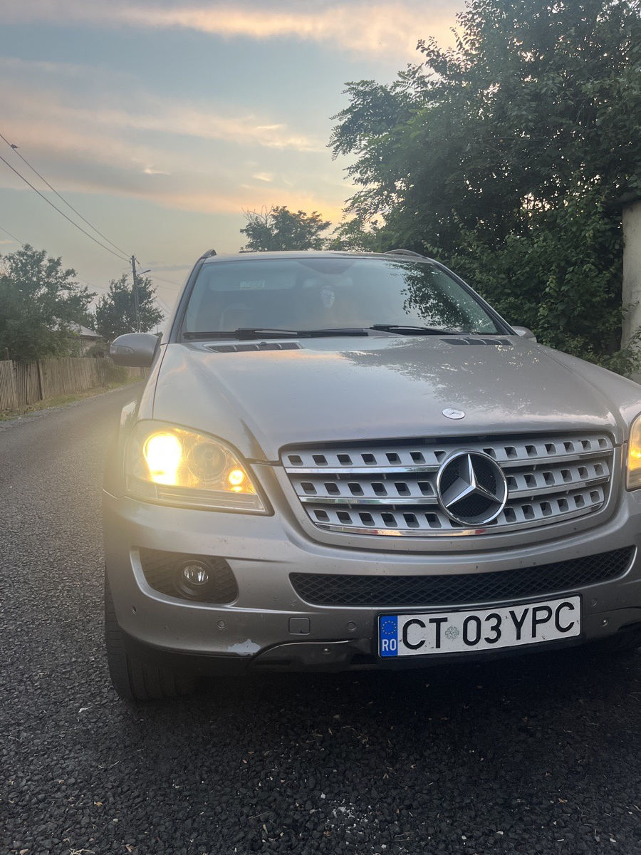 Mercedes M-Class