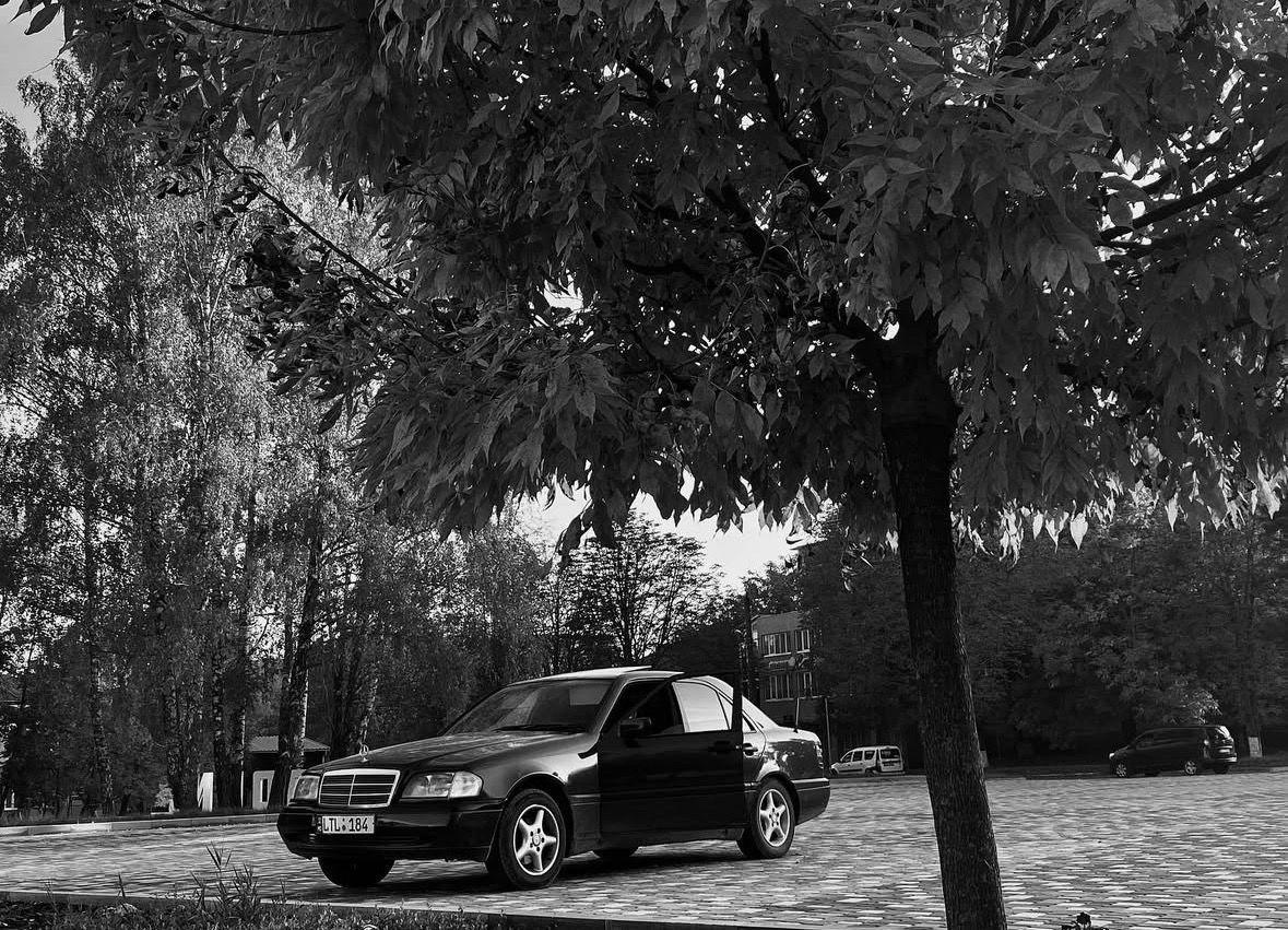 Mercedes W210 1993