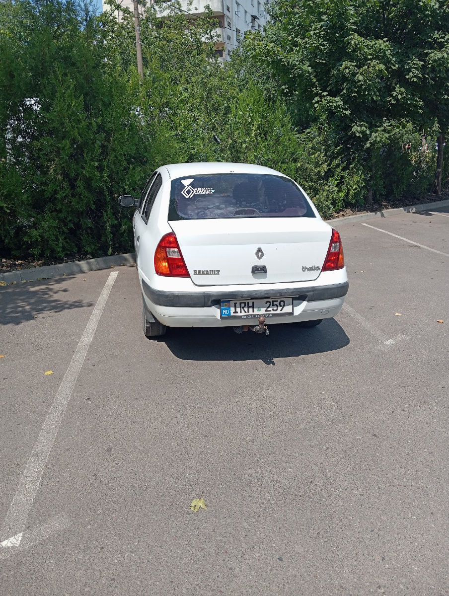 Renault Symbol 2002
