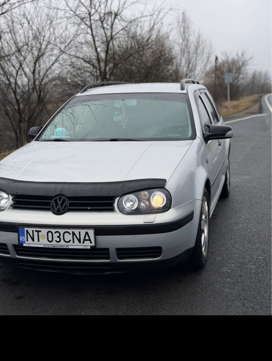 Volkswagen Golf 2000