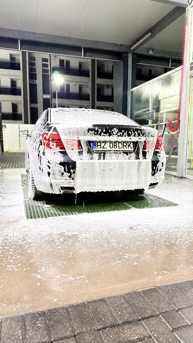 BMW 7 Series 2012