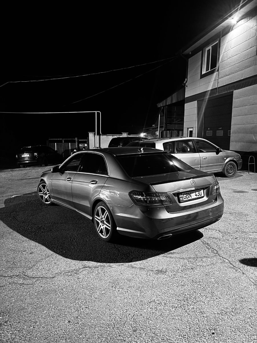 Mercedes W212 2012
