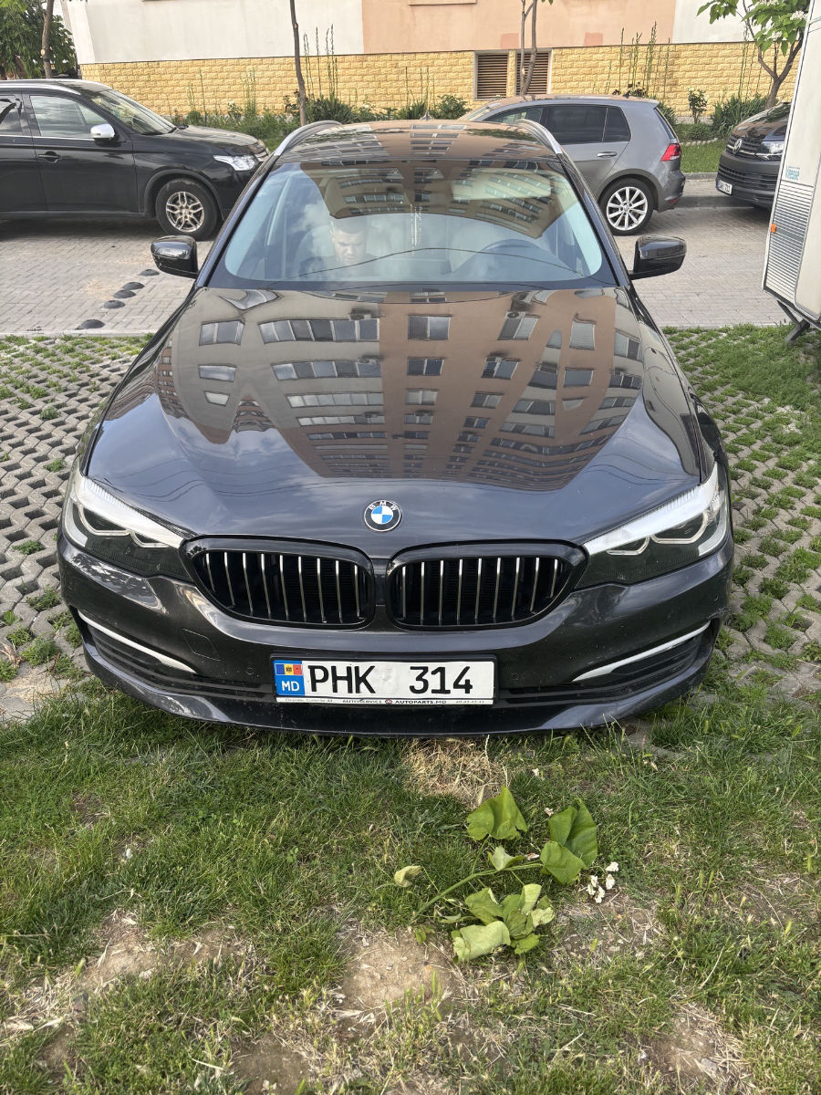 BMW 5 Series 2019